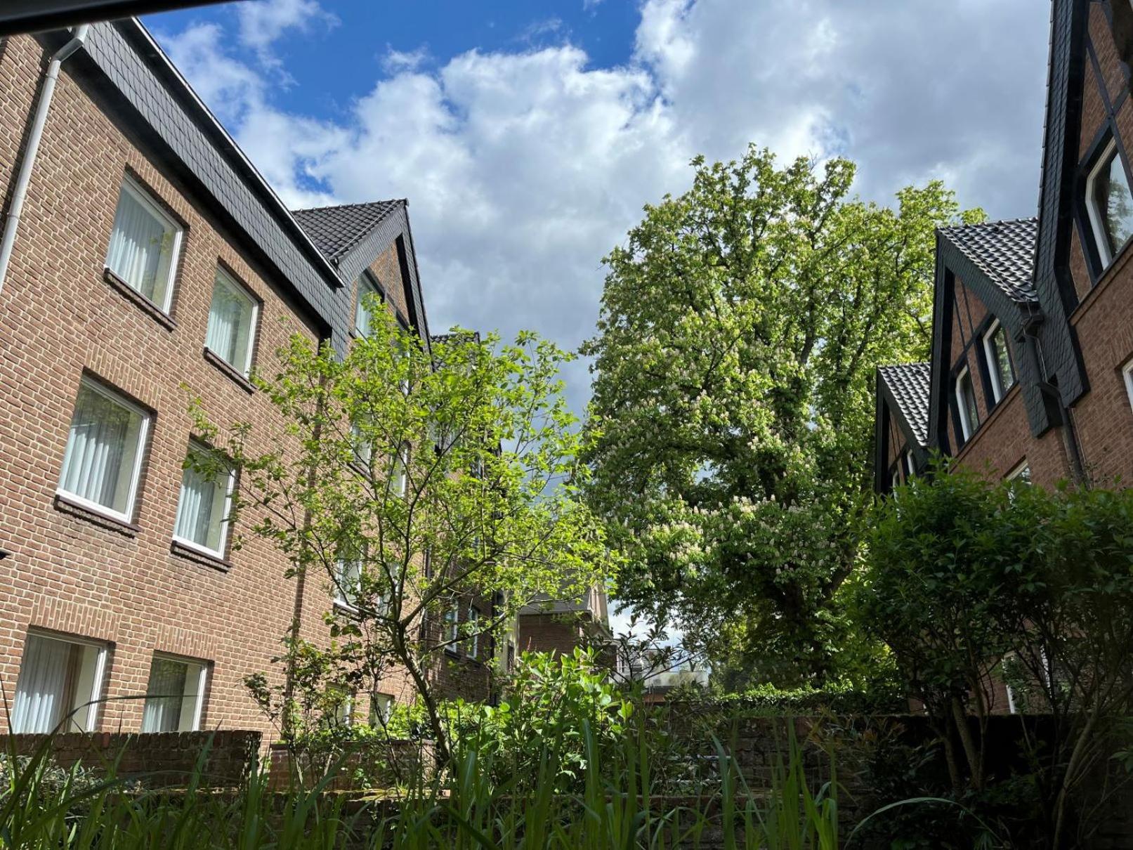 Hotel Am Stadtpark Hilden Exterior photo